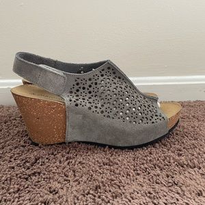 A. Giannetti lace wedges